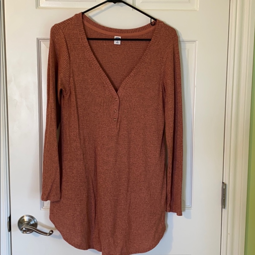 Old Navy Rust Long Sleeve Top